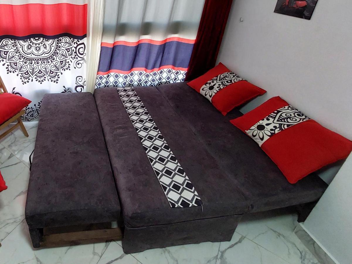 بورتو سعيد - Porto Said Apartment 'Ezbet Shalabi el-Rudi Exterior photo